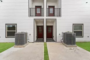 1908 Dismuke St, Houston, TX 77023 - Photo 34