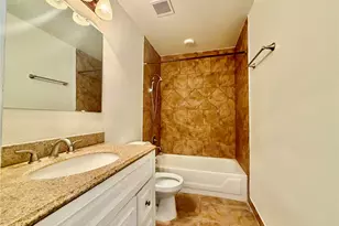 16907 Dusty Mill Dr W, Sugar Land, TX 77498 - Photo 12