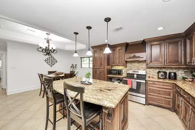 24 Woody Creek Drive, Conroe, TX 77301 - Photo 6