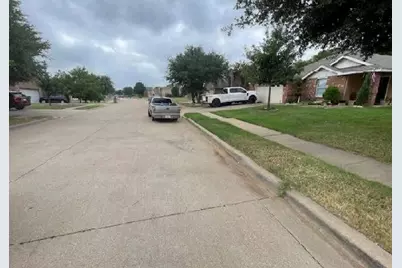 1144 Switchgrass Lane, Crowley, TX 76036 - Photo 6