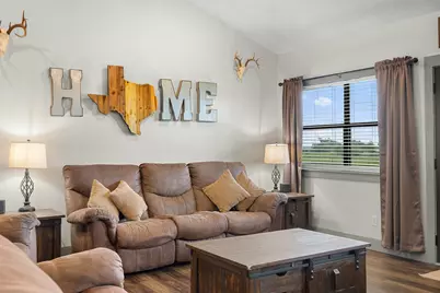 493 Hodde Road, Carmine, TX 78932 - Photo 10