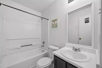 9219 Belle Glen Drive, Houston, TX 77099 - Photo 16