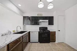 9219 Belle Glen Dr, Houston, TX 77099 - Photo 12