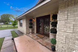 1905 Yellowstone St, Freeport, TX 77541 - Photo 6