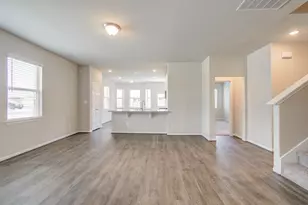 8438 Quiet Bay Dr, Baytown, TX 77523 - Photo 10