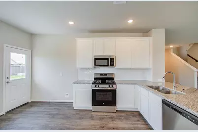 8438 Quiet Bay Drive, Baytown, TX 77523 - Photo 16
