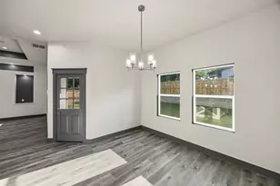 87 Lakeway Ct Ct, Conroe, TX 77304 - Photo 12