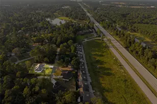 87 Lakeway Ct Ct, Conroe, TX 77304 - Photo 42