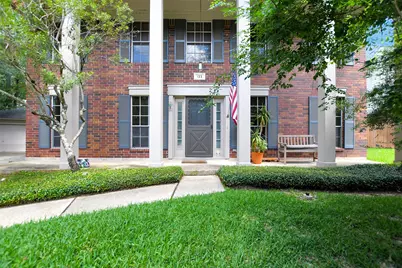 123 W Trillium Court, The Woodlands, TX 77381 - Photo 2
