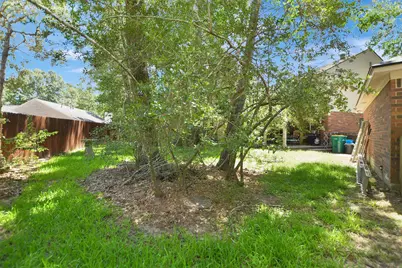 123 W Trillium Court, The Woodlands, TX 77381 - Photo 42