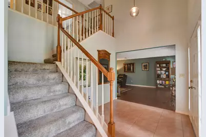 123 W Trillium Court, The Woodlands, TX 77381 - Photo 4