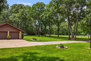 412 Commanche Trail, Wallisville, TX 77597 - Photo 6