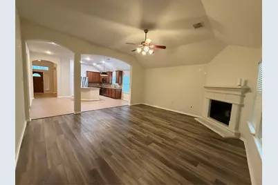 31 W Spindle Tree Circle, The Woodlands, TX 77382 - Photo 38