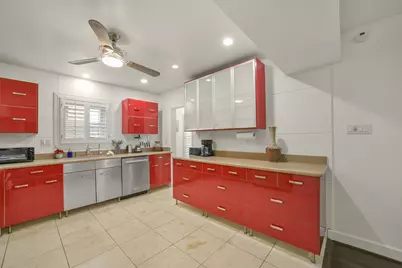 1919 W McKinney Street, Houston, TX 77019 - Photo 8