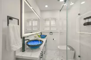 1919 W McKinney St, Houston, TX 77019 - Photo 4