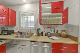 1919 W McKinney St, Houston, TX 77019 - Photo 12
