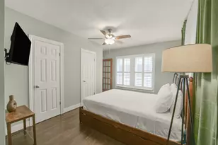 1919 W McKinney St, Houston, TX 77019 - Photo 20
