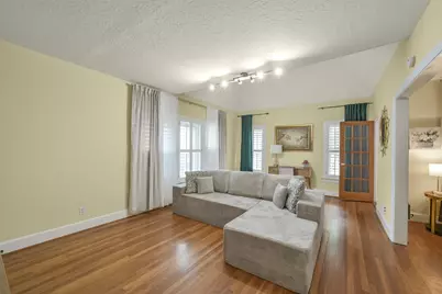 1919 W McKinney Street, Houston, TX 77019 - Photo 26
