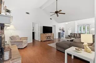 15122 Forest Lodge Dr, Houston, TX 77070 - Photo 8