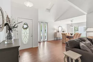 15122 Forest Lodge Dr, Houston, TX 77070 - Photo 6