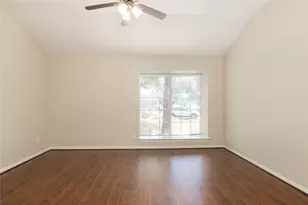 13206 Ensley Wood Dr, Houston, TX 77082 - Photo 14