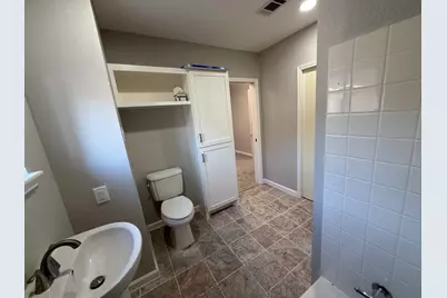 1554 Scharpe Street, Houston, TX 77023 - Photo 12