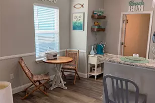 1401 12th St, Galveston, TX 77550 - Photo 8