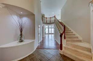 2619 Emerald Springs Ct, Pearland, TX 77584 - Photo 4