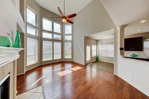 2619 Emerald Springs Ct, Pearland, TX 77584 - Photo 6