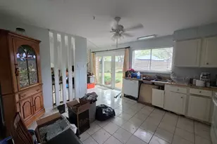 1326 Ashwood Dr, Sugar Land, TX 77498 - Photo 14