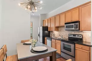118 McGowen St, Houston, TX 77006 - Photo 10