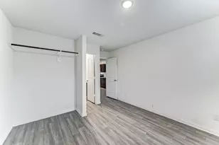 7925 Way St, Houston, TX 77028 - Photo 14