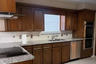 14906 Brookpoint Dr, Houston, TX 77062 - Photo 8