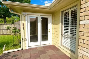 14906 Brookpoint Dr, Houston, TX 77062 - Photo 24