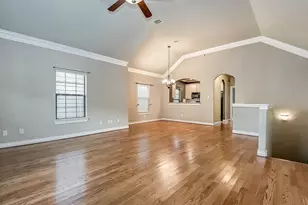 2905 Clinton Dr, Houston, TX 77020 - Photo 1