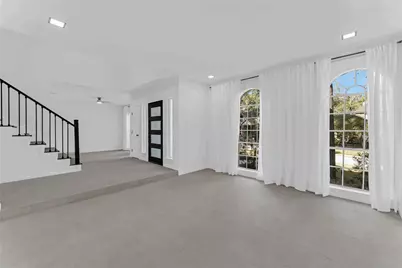 3 Outervale Place, The Woodlands, TX 77381 - Photo 10