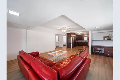 111 Holderrieth Boulevard, Tomball, TX 77375 - Photo 6