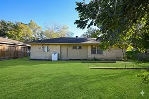 10302 Woodwind Dr, Houston, TX 77025 - Photo 22