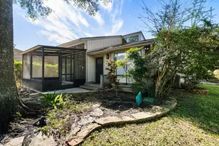 64 April Village, Montgomery, TX 77356 - Photo 2