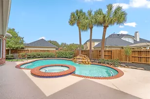 2579 Costa Mesa Cir, League City, TX 77573 - Photo 2