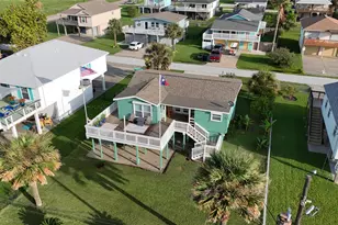16717 Captain Hook, Jamaica Beach, TX 77554 - Photo 4