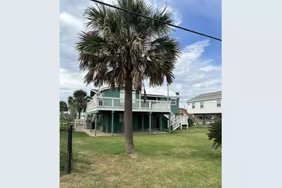 16717 Captain Hook, Jamaica Beach, TX 77554 - Photo 8