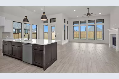 6515 Yellow Rose Court, Manvel, TX 77578 - Photo 4