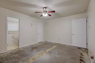 4318 Brookston St, Houston, TX 77045 - Photo 16