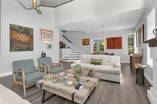84 E Lakeridge Dr, The Woodlands, TX 77381 - Photo 12