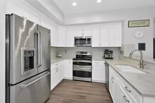 84 E Lakeridge Dr, The Woodlands, TX 77381 - Photo 22