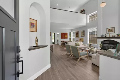 84 E Lakeridge Drive, The Woodlands, TX 77381 - Photo 6