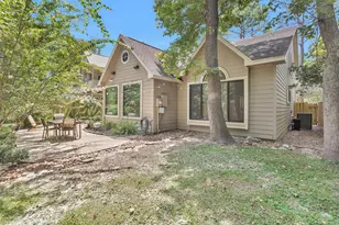 84 E Lakeridge Dr, The Woodlands, TX 77381 - Photo 46