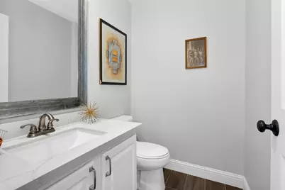 84 E Lakeridge Drive, The Woodlands, TX 77381 - Photo 18