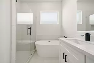 1396 Cedar Post Ln, Houston, TX 77055 - Photo 26